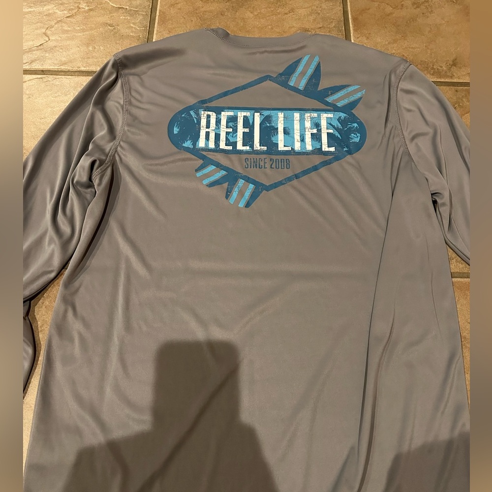 Reel Life performance shirt men’s medium